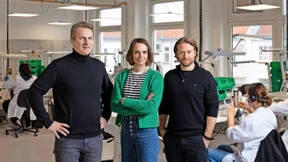 Plusdental: Schöne Zähne ohne Spange