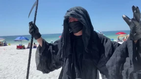 Sensenmann am Strand