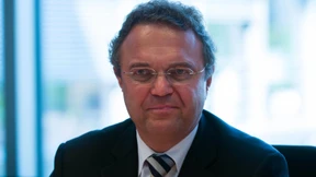 Friedrich beharrt auf Quellenschutz