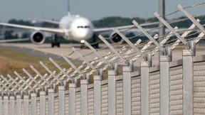 Razzien bei Klimaaktivisten