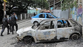 Die Welt zu Gast bei Chaoten