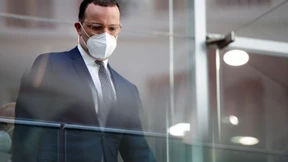 Spahn rät von Reisen zum EM-Finale in London ab