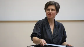 Wie kommt man an einen Block Marmor?