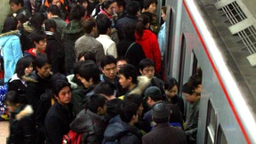 Peking vertreibt seine Bürger aus der U-Bahn