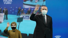 Der Griff der Adlerkralle