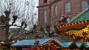 Popsänger Bourani wird den Weihnachtsmarkt eröffnen 