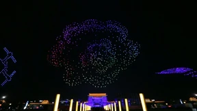 Weltrekord im Drohnentanz