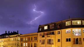 Dauereinsatz für Rettungskräfte und Feuerwehr