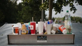 Die Autobahn als Schrottplatz