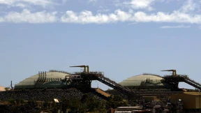 248 Dollar Steuern auf 1,7 Milliarden Dollar Gewinn