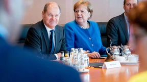 Stunde der Seriösen