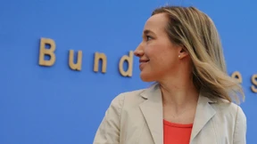 Hoppla hopp, hau ruck, holterdiepolter