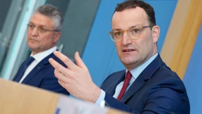Spahn bleibt bei allgemeiner Empfehlung