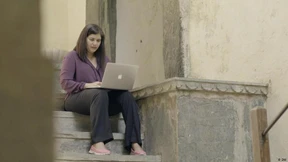 Eine App gegen sexuelle Gewalt in Indien