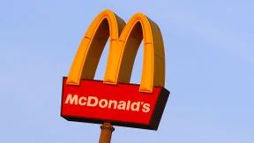 McDonald’s Österreich entschuldigt sich für „Mampfiosi“-Kampagne