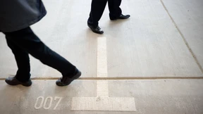 Ein „Naivling“ mit Geltungssucht?