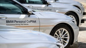 BMW fährt in Schanghai autonom