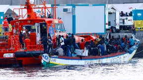 Überfüllte Notunterkünfte auf den Kanaren