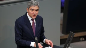 Ein Anwalt für Karlsruhe