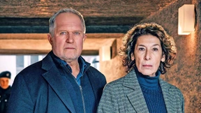 Den Kommissaren geht es an den Kragen