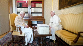 Neue Enzyklika vertritt Theologie des alten Papstes 