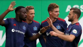 HSV erobert Platz eins in Unterzahl