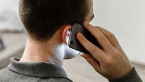 Zahl der Anrufe bei Männerhilfetelefon steigt deutlich