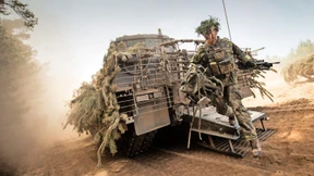 Wer steht, der stirbt!