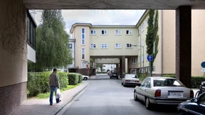 Klangreise durch Frankfurt zwischen Heilung und Fluglärm