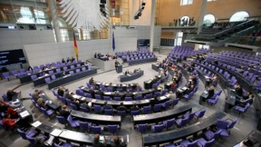 Koalition will Diäten auf 9082 Euro erhöhen