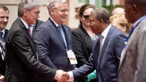 Deutsche Firmen schließen Millionen-Verträge ab