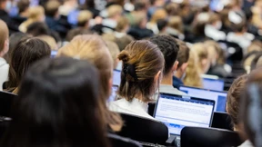 So viel Geld kostet das Studium