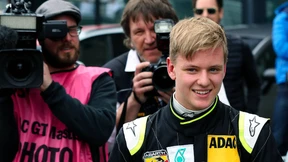 Mick Schumacher bricht die Hand