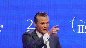 Amerika an Asien: „Aufrüsten!“