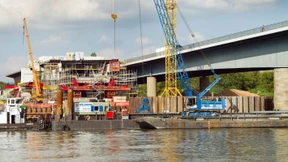 Eine Milliarde für 78 Autobahnbrücken