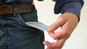 Viel weniger Verbraucher und Firmen müssen Insolvenz anmelden