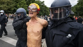 Verfassungsschützer warnt vor immer radikaleren Corona-Leugnern