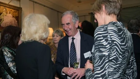 Mann am Rande des Nervenzusammenbruchs