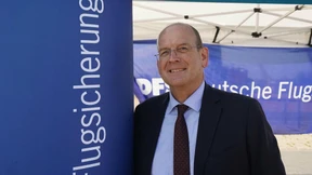 Flugsicherung setzt auf Daten statt Sprechfunk