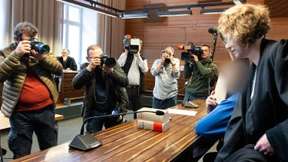 Jahrelang missbrauchter Junge: Mutter und Lebensgefährte vor Gericht