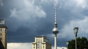 Feuerwehr sucht in 200 Metern Höhe nach verirrter Drohne