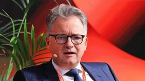 Ein Ingenieur unter Bankern