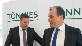 Robert Tönnies: Onkel Clemens sollte gehen