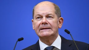 Empörung über nicht bekannte Vorermittlungen gegen Scholz