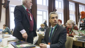 Lew Schlossberg soll schweigen