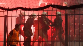 Polizei stellt Pyrotechnik und Waffen sicher