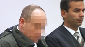 Angeklagter gesteht Geschlechtsverkehr mit älterer Tochter