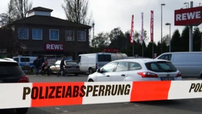 Mann stellt sich nach Vorfall im Supermarkt der Polizei