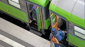 Auf billiger Schiene in die Schweiz