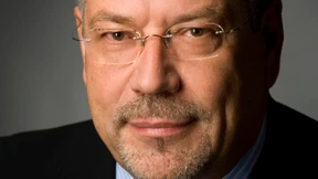 „Es gibt Dax-Vorstände, die sich vor den Kollegen geoutet haben“